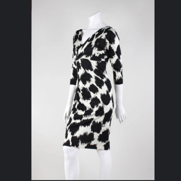 DVF Womens Dress 6 Bodycon Wool Knee Length Black White Vneck Cocktail - Picture 12 of 12